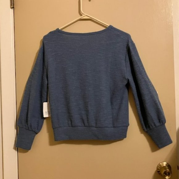Soft and Comfy Suplice Blue Top - NWT - Picture 4 of 6